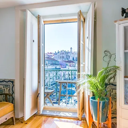 Apartament Charming In The Heart Of *