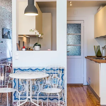 Appartement Charming In The Heart Of Lissabon