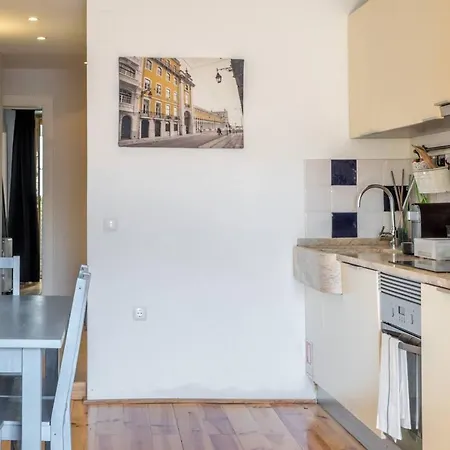 Charming In The Heart Of Apartament Lizbona