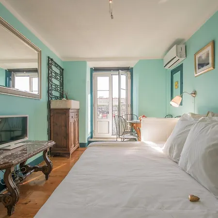 Appartamento Charming In The Heart Of Lisbona